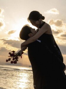 TÔI KHÔNG CÒN BƯỚC VÀO THẾ GIỚI CỦA ANH NỮA